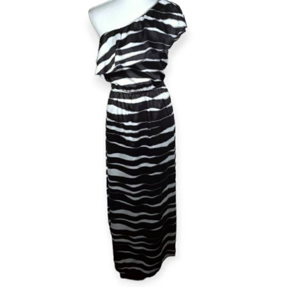 LOVELY DAY BLACK & WHITE MAXI DRESS SZ.M EUC.